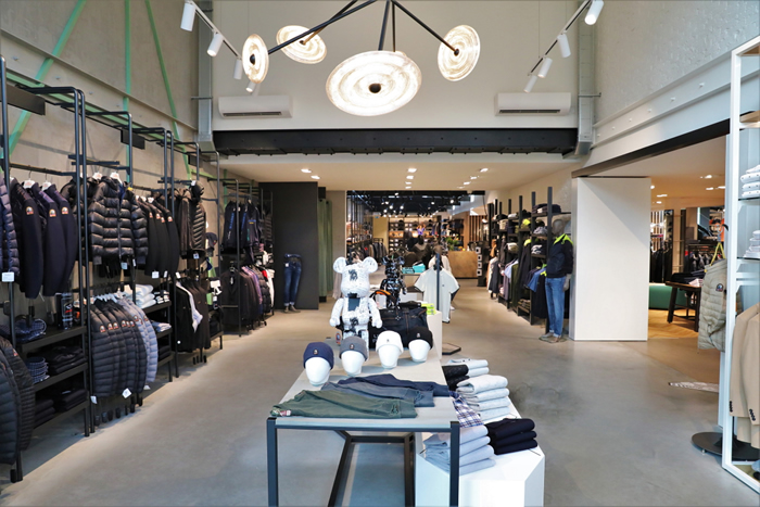 Hugo Boss 700